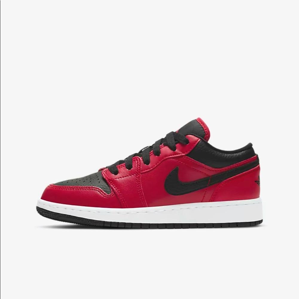AIR JORDAN 1 LOW GYM RED / BLACK